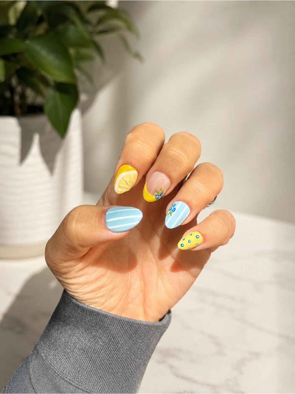Blueberry lemon drop handmade press on nails